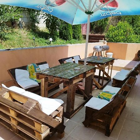 Green, Quiet And Beautiful 1 Apartment Каварна Екстериор снимка