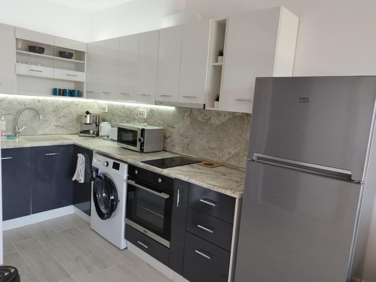 Green, Quiet And Beautiful 1 Apartment Каварна Екстериор снимка