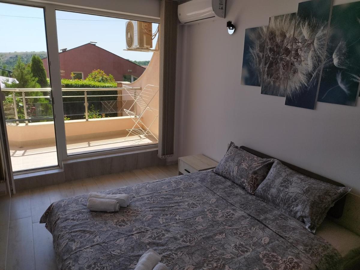 Green, Quiet And Beautiful 1 Apartment Каварна Екстериор снимка